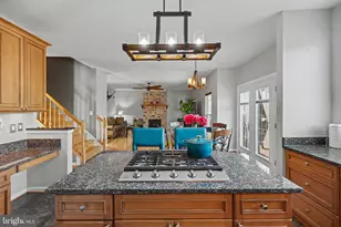 10111 Trumpet Vine Ct, Manassas, VA 20110 - Photo 15
