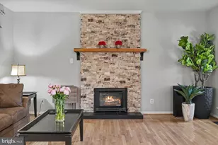 10111 Trumpet Vine Ct, Manassas, VA 20110 - Photo 21