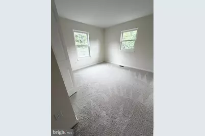 15023 Cherrydale Drive, Woodbridge, VA 22193 - Photo 19