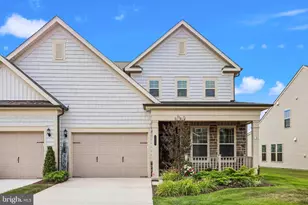 6470 Purple Aster Ln, Haymarket, VA 20169 - Photo 1