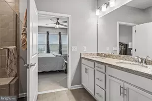 6470 Purple Aster Ln, Haymarket, VA 20169 - Photo 19