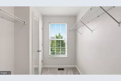 15360 Kensington Park Drive, Woodbridge, VA 22191 - Photo 21