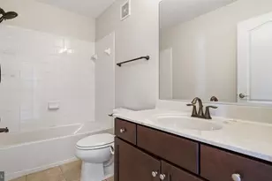 15360 Kensington Park Dr, Woodbridge, VA 22191 - Photo 23