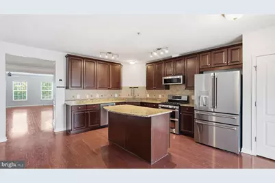 15360 Kensington Park Drive, Woodbridge, VA 22191 - Photo 11