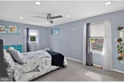 18324 Nob Hill Drive, Triangle, VA 22172 - Photo 11