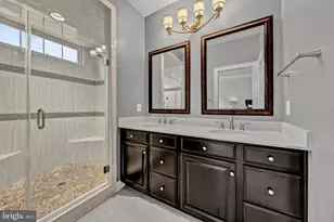 7102 Darbey Knoll Dr, Gainesville, VA 20155 - Photo 17