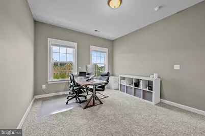 7102 Darbey Knoll Drive, Gainesville, VA 20155 - Photo 21
