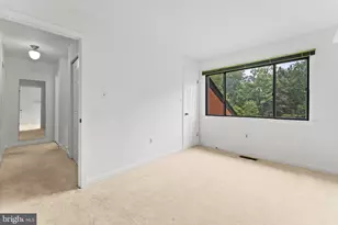 2597 Tree House Dr, Woodbridge, VA 22192 - Photo 29