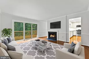 2597 Tree House Dr, Woodbridge, VA 22192 - Photo 13