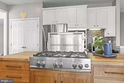 15590 Canvasback Court, Woodbridge, VA 22191 - Photo 19