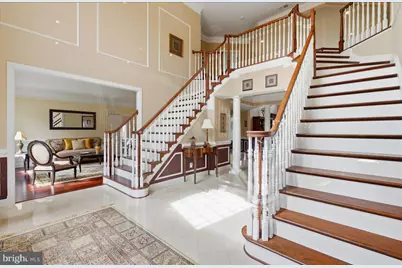 5808 Malvern Hill Court, Haymarket, VA 20169 - Photo 9