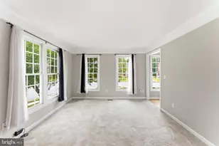 16645 Caxton Pl, Dumfries, VA 22025 - Photo 7
