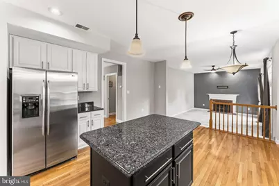 16645 Caxton Place, Dumfries, VA 22025 - Photo 13