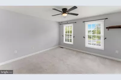 16645 Caxton Place, Dumfries, VA 22025 - Photo 33