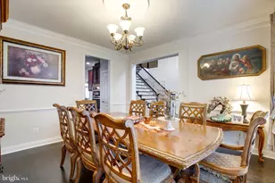 15613 Village Cove Pl, Haymarket, VA 20169 - Photo 7