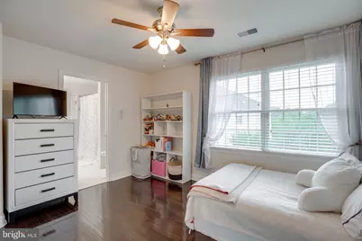 15613 Village Cove Place, Haymarket, VA 20169 - Photo 31