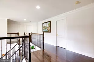 15613 Village Cove Pl, Haymarket, VA 20169 - Photo 29