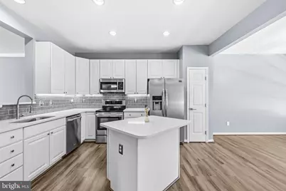 1392 Cranes Bill Way, Woodbridge, VA 22191 - Photo 9
