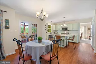 3904 Red Bird Ln, Woodbridge, VA 22193 - Photo 13
