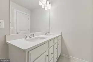1756 Hickory Woods Rd, Dumfries, VA 22026 - Photo 19