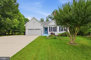 12941 Torchlight Dr, Woodbridge, VA 22193 - Photo 1