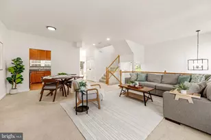 9045 Brewer Creek Pl, Manassas, VA 20109 - Photo 5