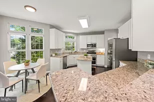 9603 Flametree Ct, Manassas, VA 20110 - Photo 7