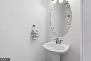 10000 Darnaway Ct, Bristow, VA 20136 - Photo 5