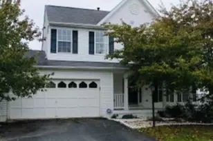 2911 Hickory Creek Ct, Dumfries, VA 22026 - Photo 9