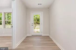 13658 Cobble Loop, Woodbridge, VA 22193 - Photo 35