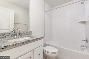 13658 Cobble Loop, Woodbridge, VA 22193 - Photo 23
