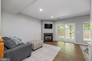 17574 Victoria Falls Dr, Dumfries, VA 22025 - Photo 37