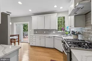 12230 Scones Hill Ct, Bristow, VA 20136 - Photo 19