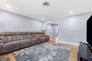 2208 Emporia St, Woodbridge, VA 22191 - Photo 5