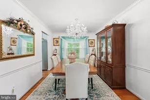 4796 Pearson Dr, Woodbridge, VA 22193 - Photo 5