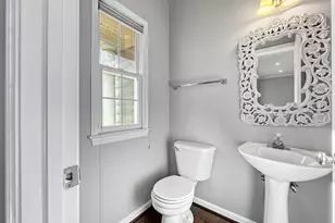 214 W Locust St, Occoquan, VA 22125 - Photo 17