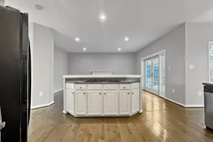 214 W Locust St, Occoquan, VA 22125 - Photo 11