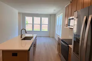 2548 Neabsco Common Pl, Woodbridge, VA 22191 - Photo 17