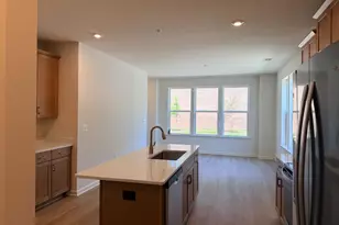 2548 Neabsco Common Pl, Woodbridge, VA 22191 - Photo 11