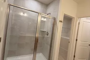2548 Neabsco Common Pl, Woodbridge, VA 22191 - Photo 39