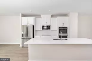 13660 Cobble Loop, Woodbridge, VA 22193 - Photo 5