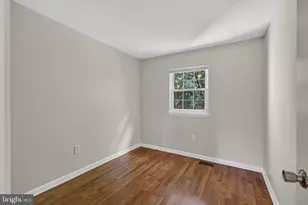 15063 Cherrydale Dr, Woodbridge, VA 22193 - Photo 17
