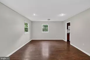 15063 Cherrydale Dr, Woodbridge, VA 22193 - Photo 13
