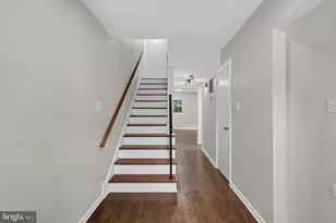 15063 Cherrydale Dr, Woodbridge, VA 22193 - Photo 3