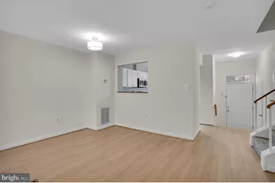 5166 Havering Way, Woodbridge, VA 22193 - Photo 9