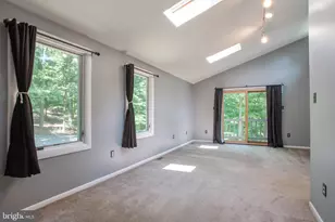 1619 Summit Dr, Haymarket, VA 20169 - Photo 19