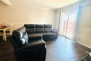 2909 Wetherburn Ct, Woodbridge, VA 22191 - Photo 9