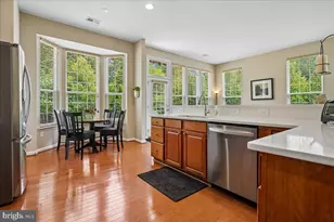 17021 Four Seasons Dr, Dumfries, VA 22025 - Photo 17