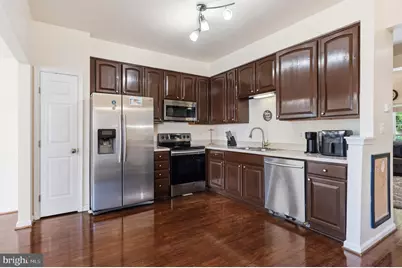 15129 Gaffney Circle, Gainesville, VA 20155 - Photo 9