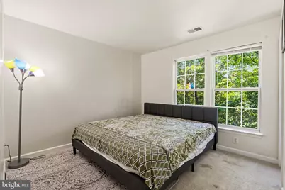 15129 Gaffney Circle, Gainesville, VA 20155 - Photo 11